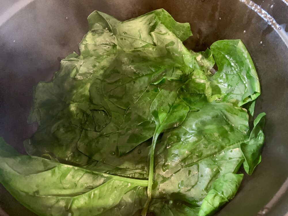 蓋をして水蒸気が出たら1分待ち