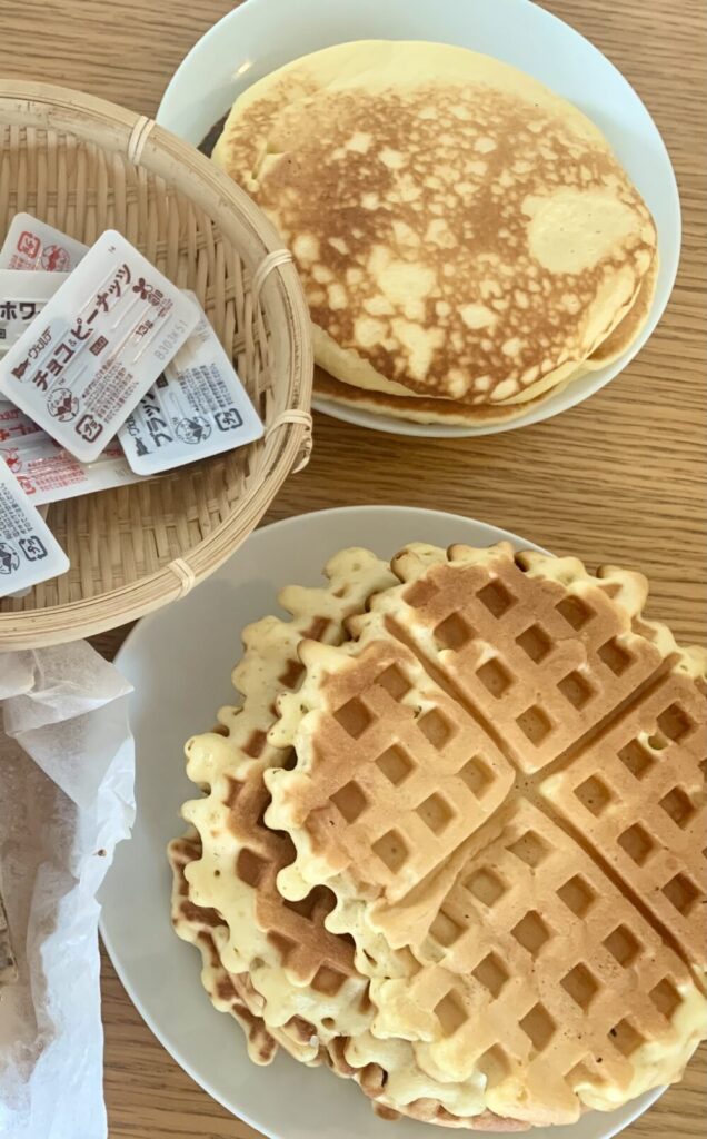 パンケーキ、ワッフルに百均のソース