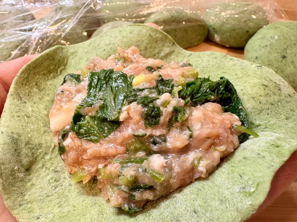 肉まん
