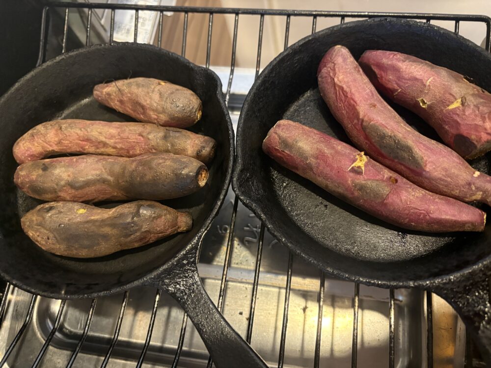 スキレット　焼き芋